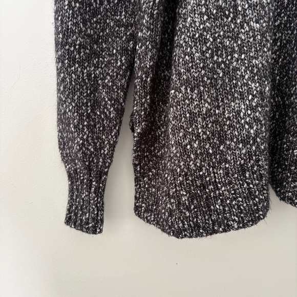 Loft Knit Sweater Marled Black Gray White Pullover Crew Neck Medium - Picture 3 of 7